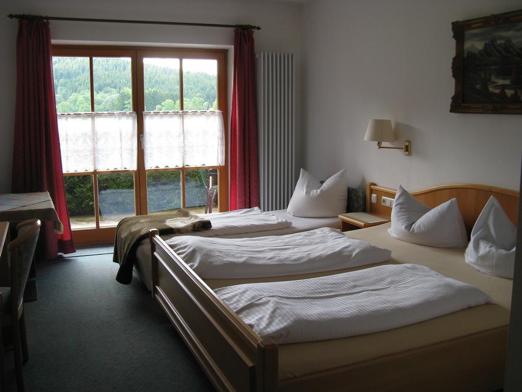 Alpenhotel Allgaeu Гоеншванґау Номер фото