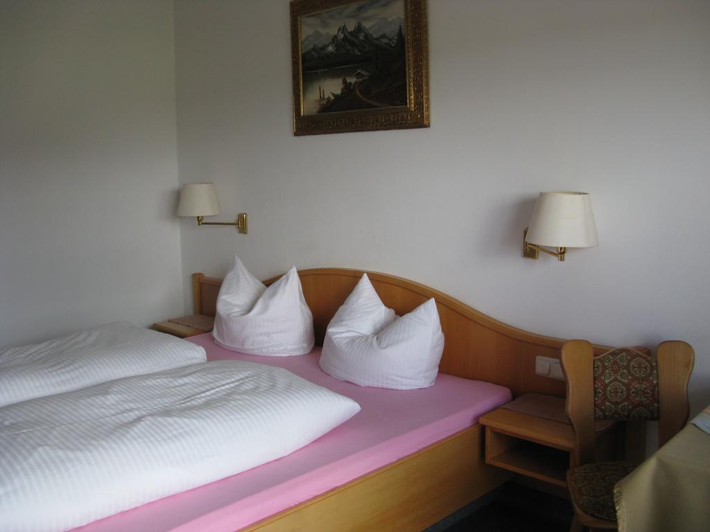 Alpenhotel Allgaeu Гоеншванґау Номер фото