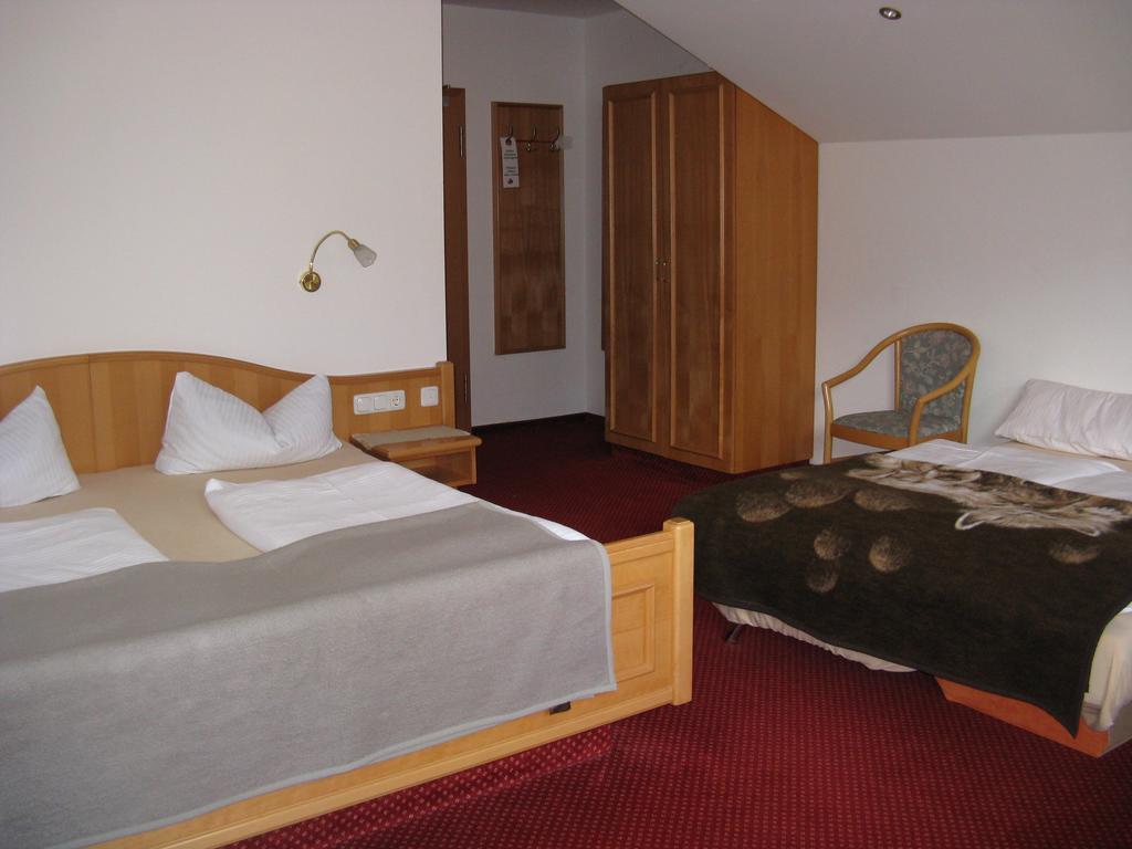Alpenhotel Allgaeu Гоеншванґау Номер фото
